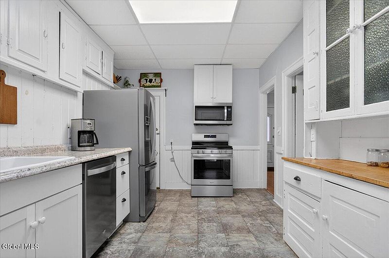 5th image of 181 South Street