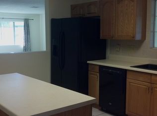 533 Glenhill Dr, Riverside, CA 92507