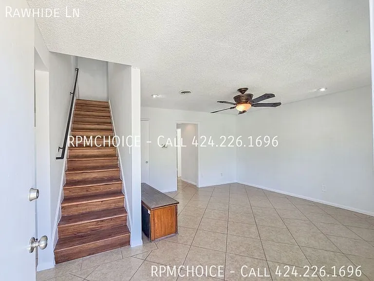 10 Rawhide Ln — Photo 2