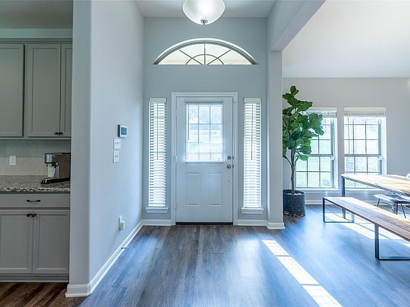 2nd image of 120 Sanctuary Rd