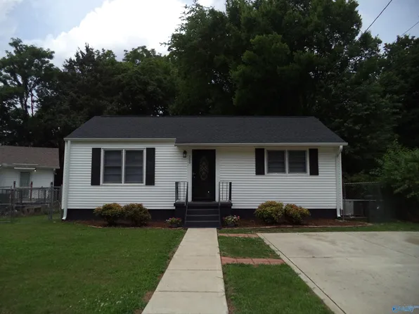 300 N Plymouth Rd NW, Huntsville, AL 35811