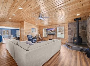 879 S 35th Rd, Cadillac, MI 49601