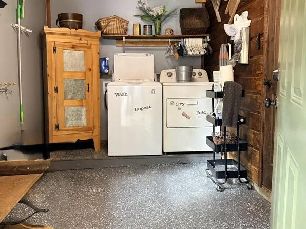 3504 James Phillips Way, Sevierville, TN 37876