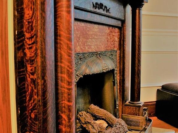 Gas Fireplace with Exceptional Detail