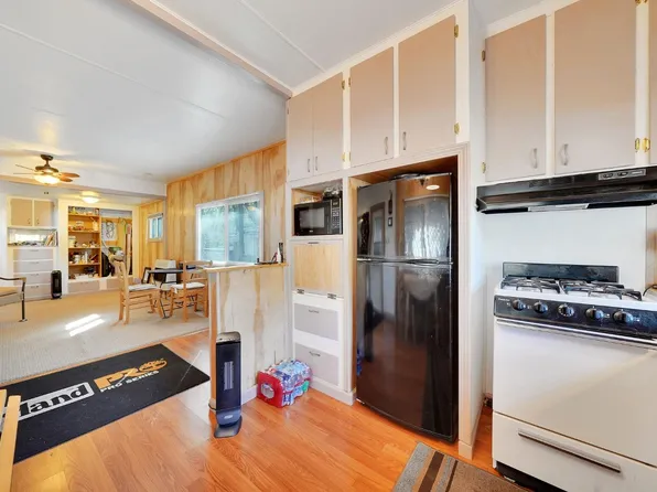 20521 State Highway 88 Space 18, Pine Grove, CA 95665