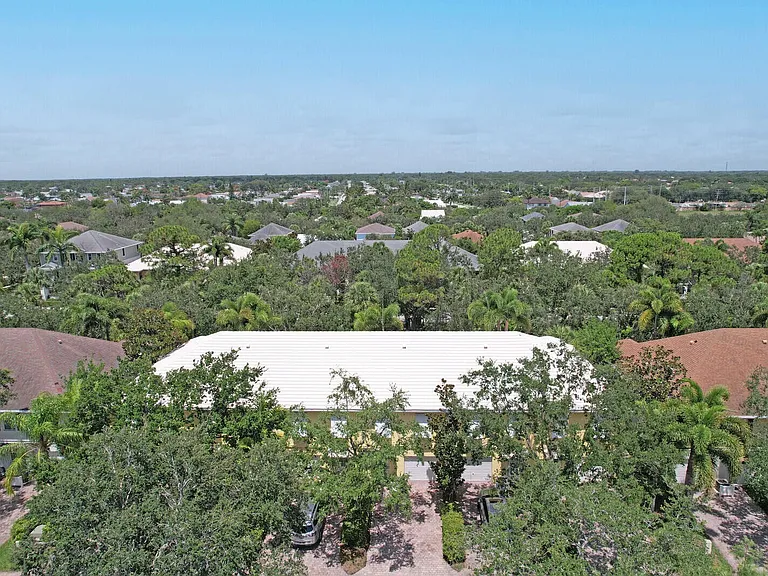 3183 E Community Dr — Photo 24