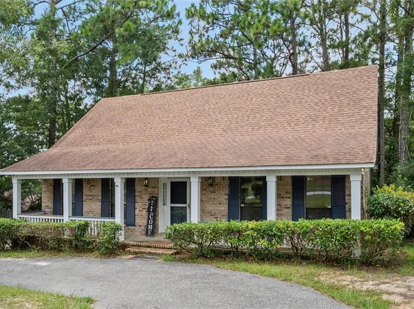 3100 Lloyds Ln, Mobile, AL 36693
