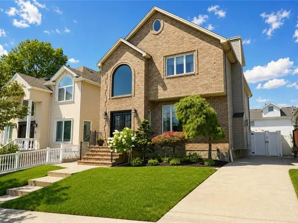 153 Downes Ave, Staten Island, NY 10312