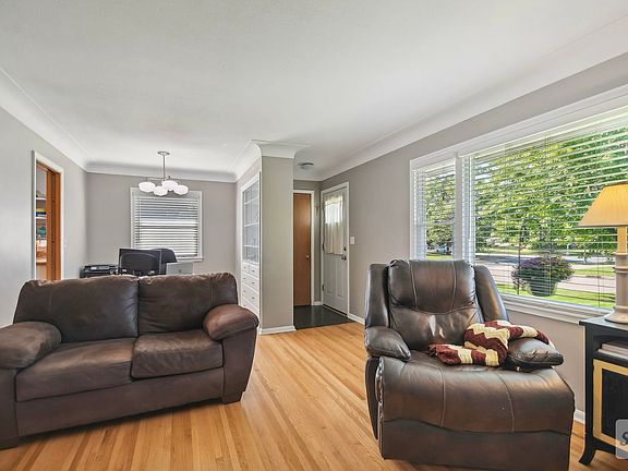 3rd image of 7045 16th Ave S #2