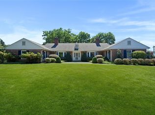 855 Blackburn Rd, Sewickley, PA 15143