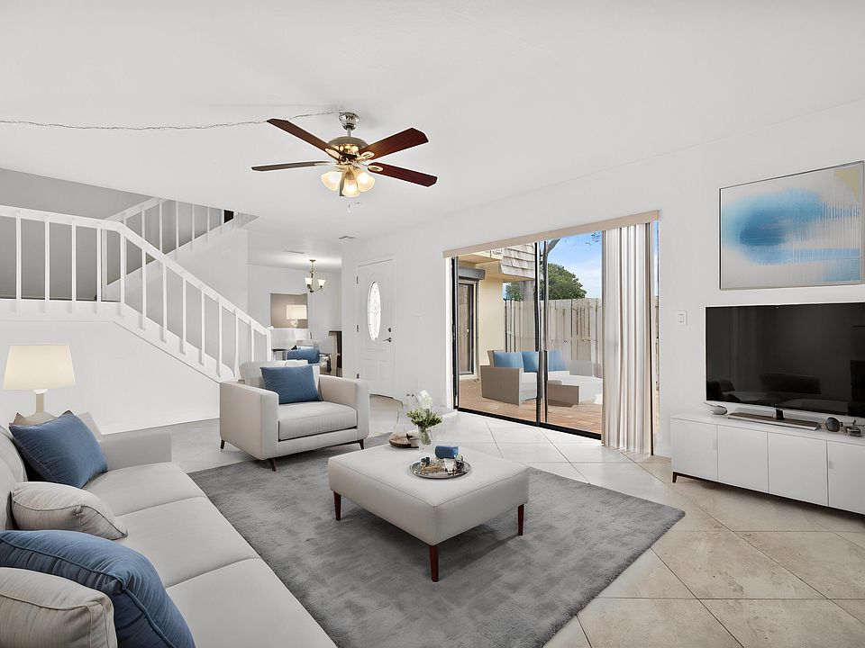 1st image of 330 Lake Arbor Drive