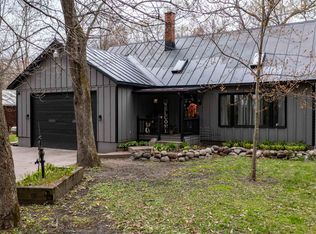E2049 S Westgate Acres Rd, Waupaca, WI 54981