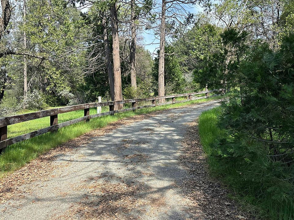 2nd image of 33213 Linson Rd