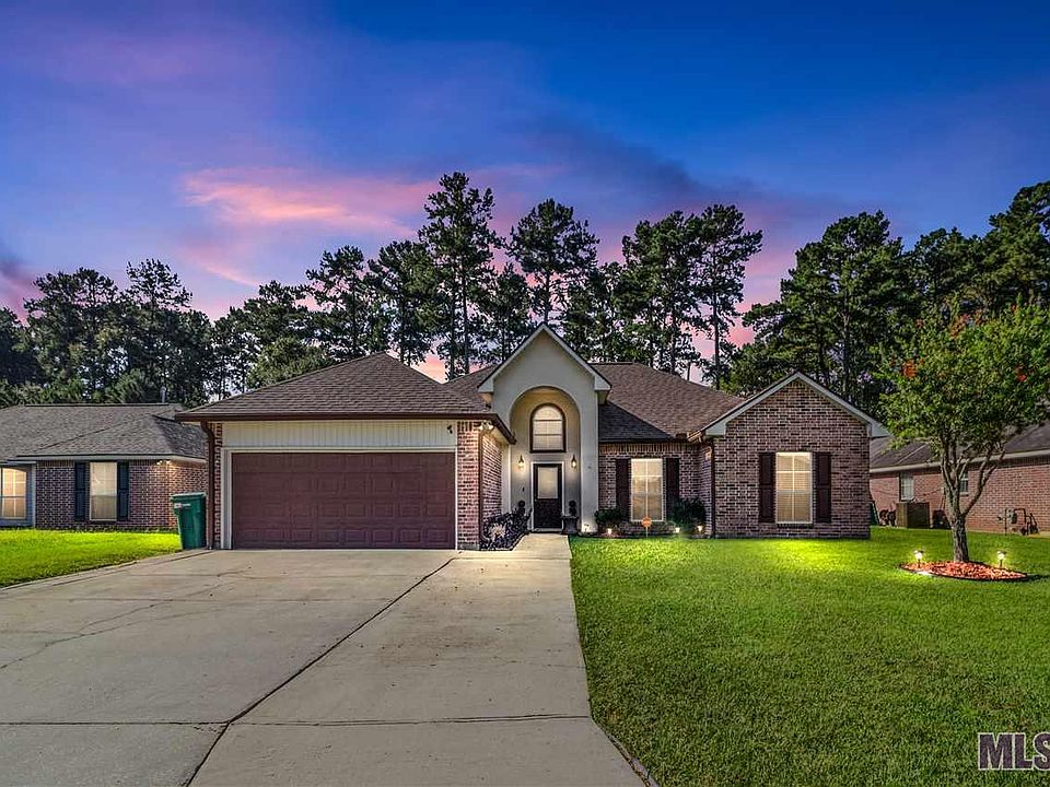 1st image of 12744 Bonnie Bleu Dr