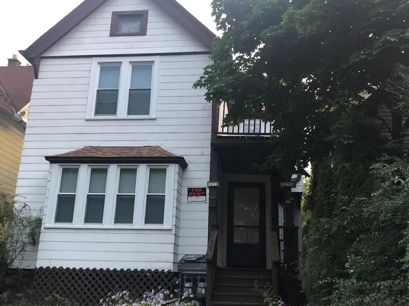 3272 N Bartlett Ave, Milwaukee, WI 53211