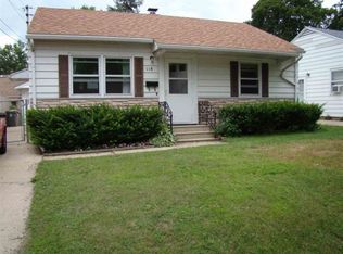 118 Farrell St, Madison, WI 53714