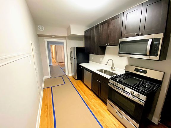 4th image of 3216 W Cortez St #2W