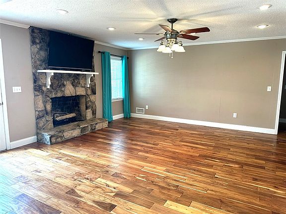 5th image of 209 Keystone Dr