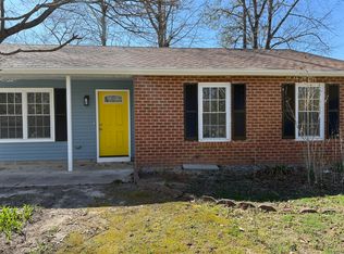 9306 Bent Wood Ln, North Chesterfield, VA 23237