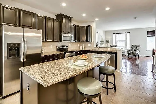 8609 Enoch Pratt Dr — Photo 17