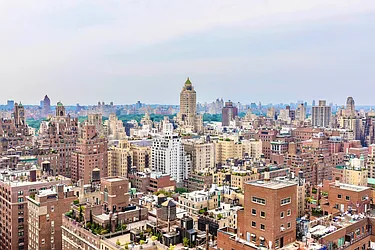 Rented by Manhattan Realty Group