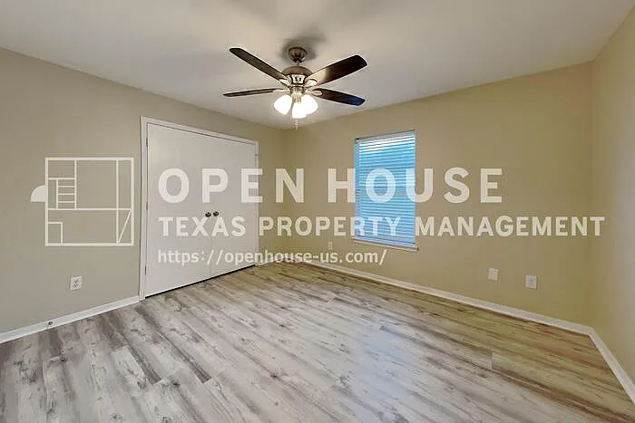 3220 Maryfield Ln — Photo 17