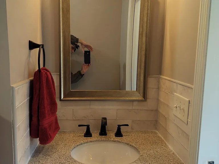 Bathroom-Vanity