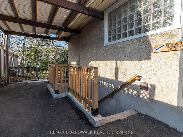 948 Parkhurst Blvd #B — Photo 2