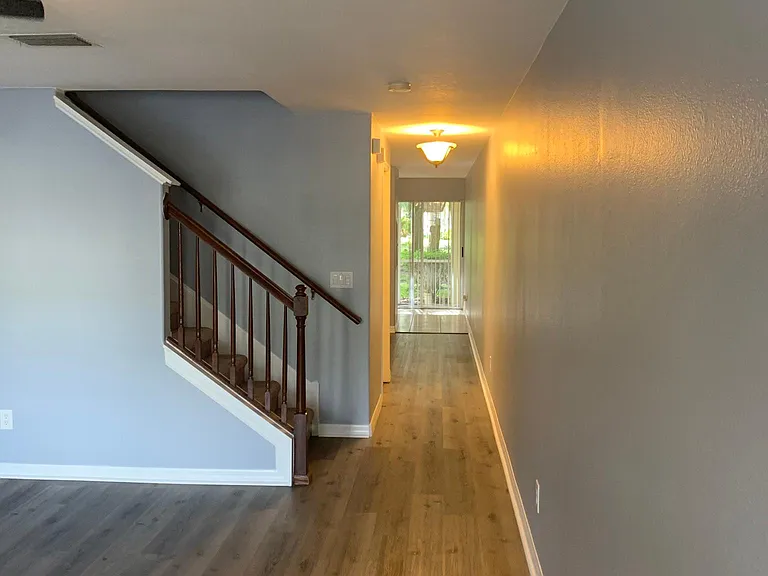 10951 Brickside Ct — Photo 3