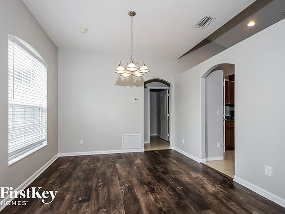 5th image of 4565 SW Fireside Cir