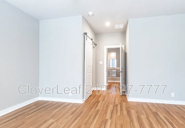 6446 Babcock Rd #35 — Photo 22
