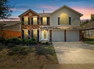 8319 Paxson Trl, Dallas, TX 75249