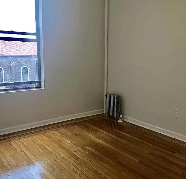 623 W 207th St #46 — Photo 2