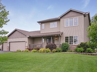 1311 Irvine Dr, Hanover, MN 55341