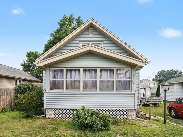 1349 Hickory St, Niles, MI 49120
