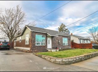 143 Orchard St, Walla Walla, WA 99362