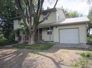 653 N 3300 E, Menan, ID 83434