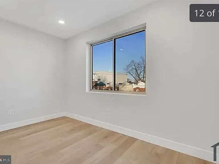 3260 N 13th St #3 — Photo 14