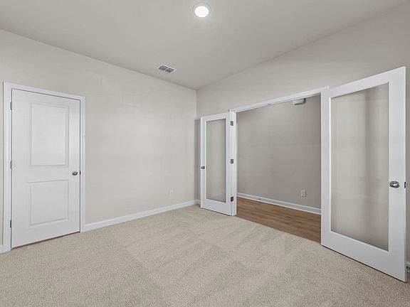 4th image of 738 Ebb Tide Rd. #107