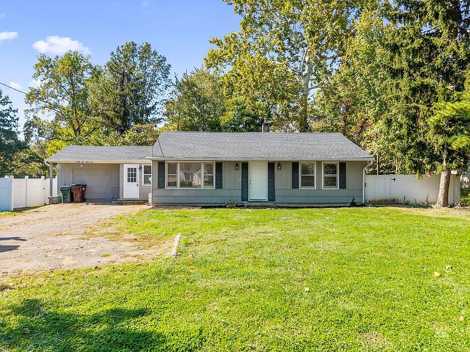 1st image of 9969 Pippin Rd