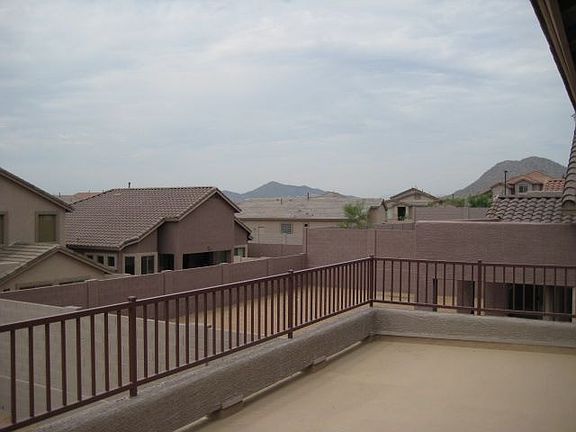 5th image of 33514 N 25th Ave