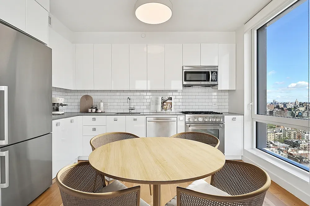125 Delancey Street — Photo 1