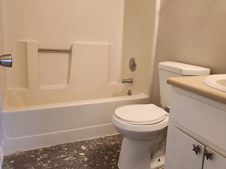 32 Norwood Ct — Photo 7