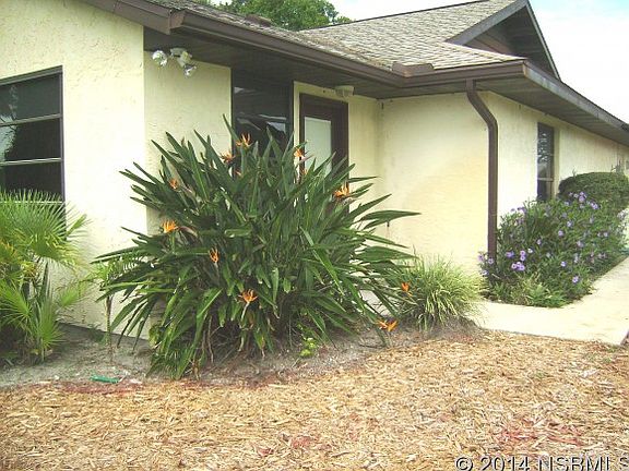 5th image of 14 Fairgreen Ave