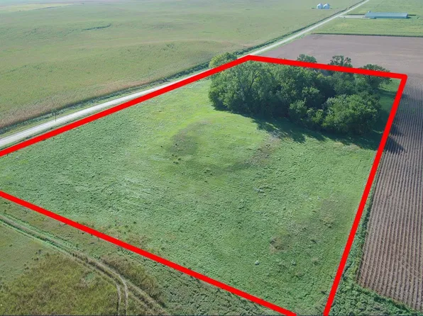 2819 Union Ave, Dows, IA 50071