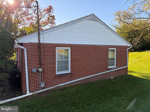 5th image of 18211 Lappans Rd