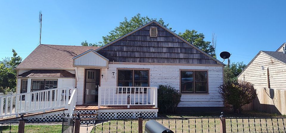 1st image of 130 Pear St