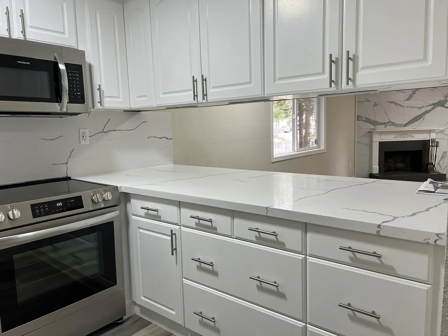 2 bed, 1080 sqft, $2,600 — Photo 4