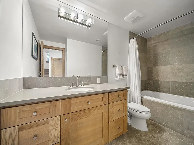 245 S Sunset Ridge Dr — Photo 20