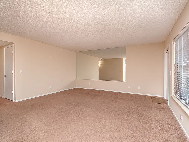 28 Vista Gardens Trl #102 — Photo 16